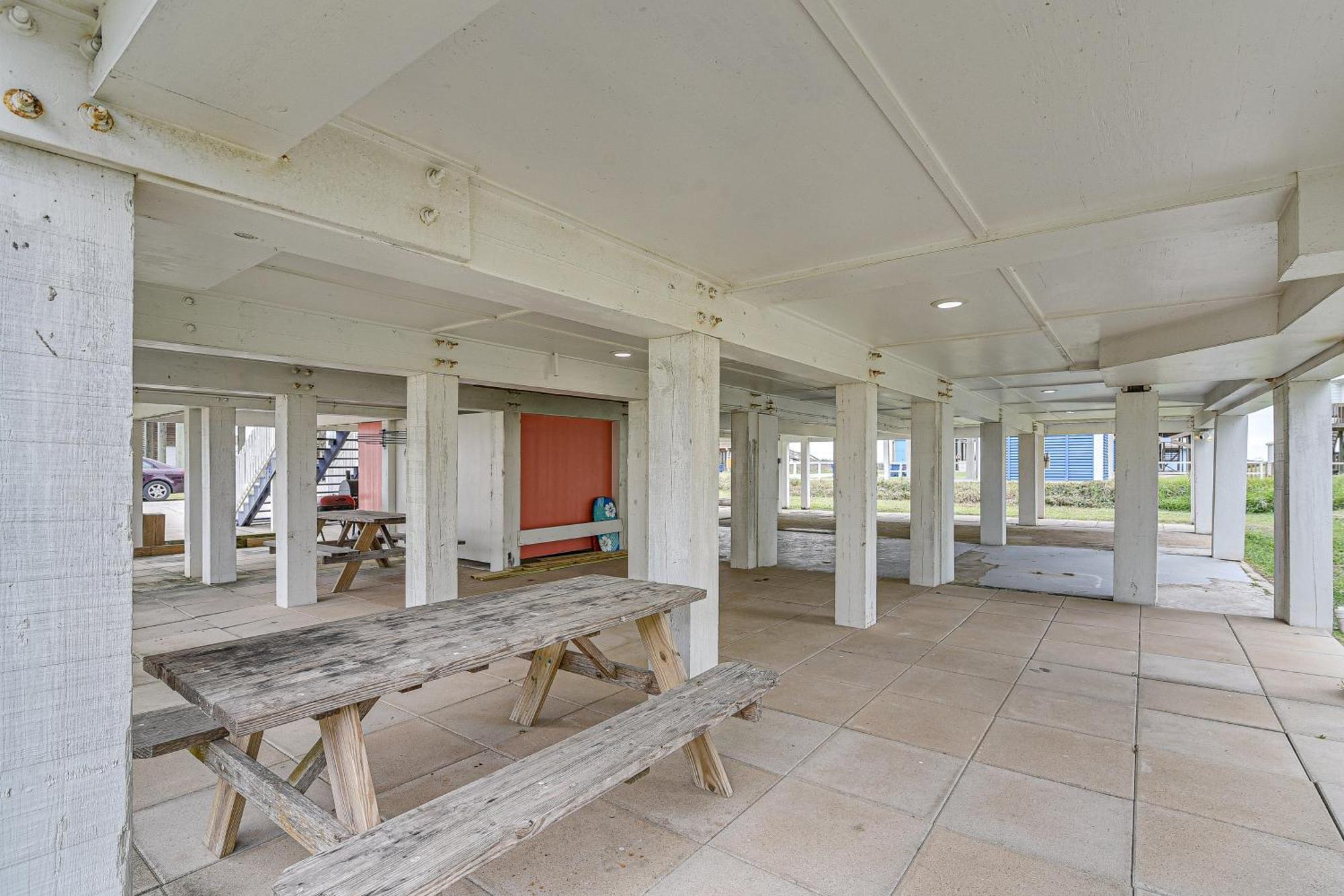 Large Group Gulf Retreat, Steps To Surfside Beach! Buitenkant foto